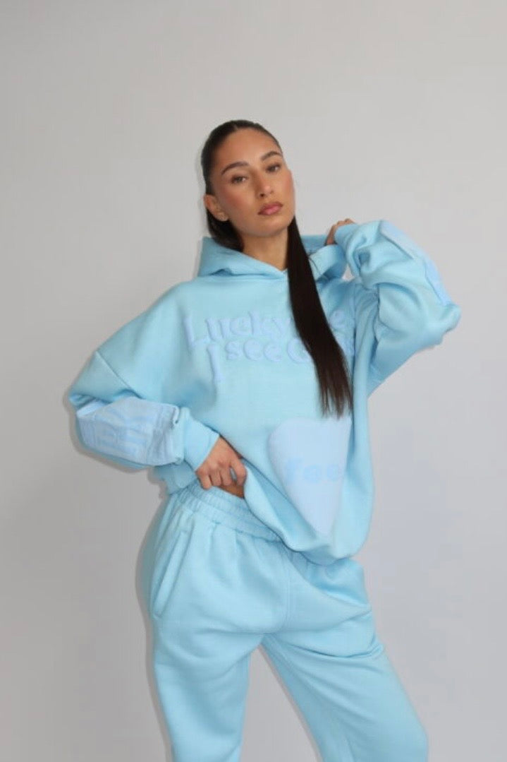 Lucky Me Hoodie - Baby Blauw