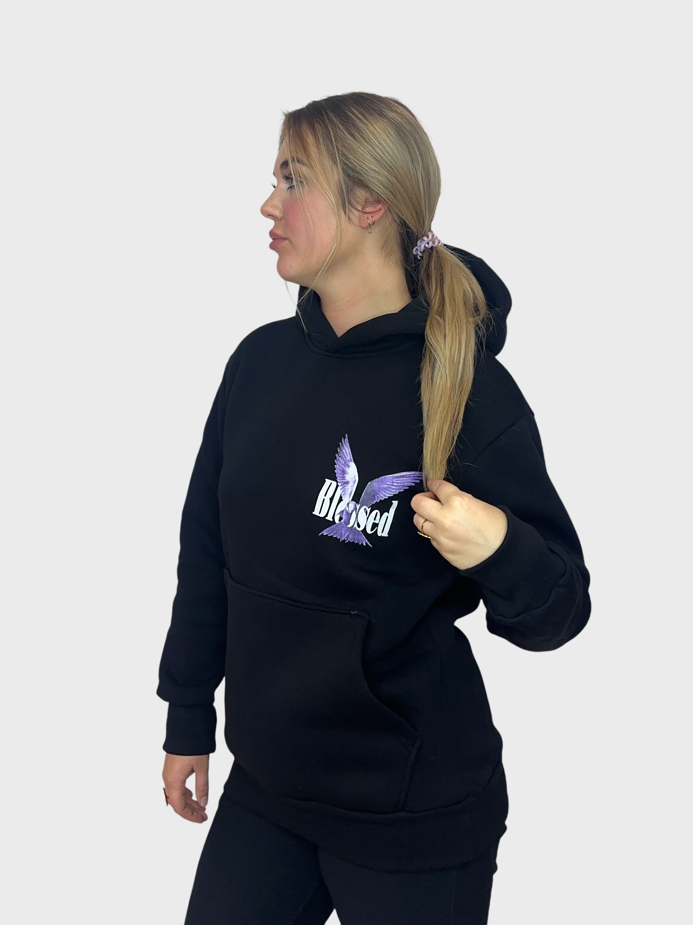 Blessed Hoodie - Zwart met Lila