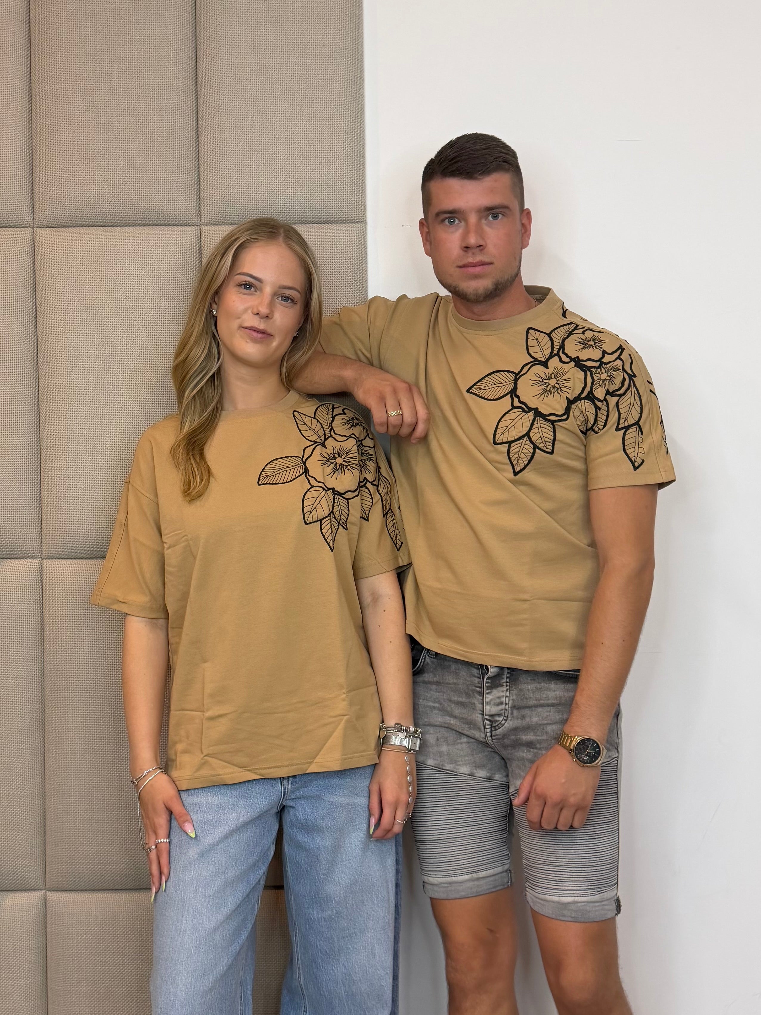 Big Flower T-Shirt - Camel