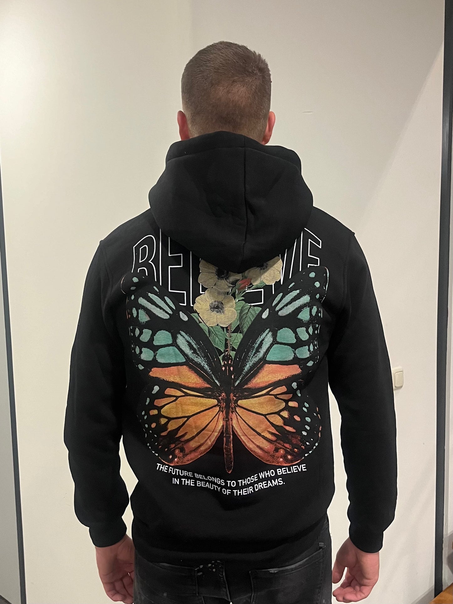 Believe Butterfly Hoodie - Zwart