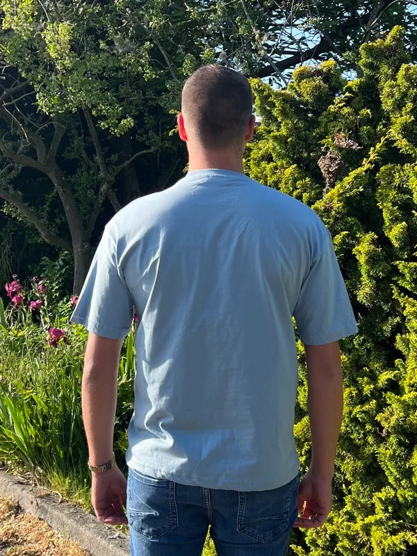 Beyond The Future T-Shirt - Blauw