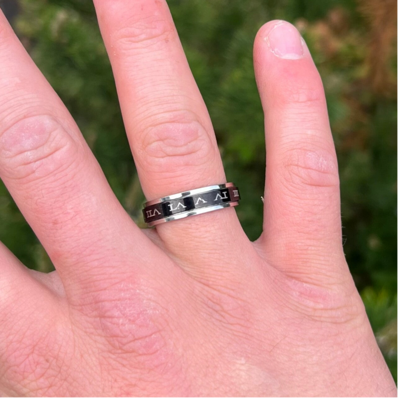 Roman Numeral Ring - Zwart