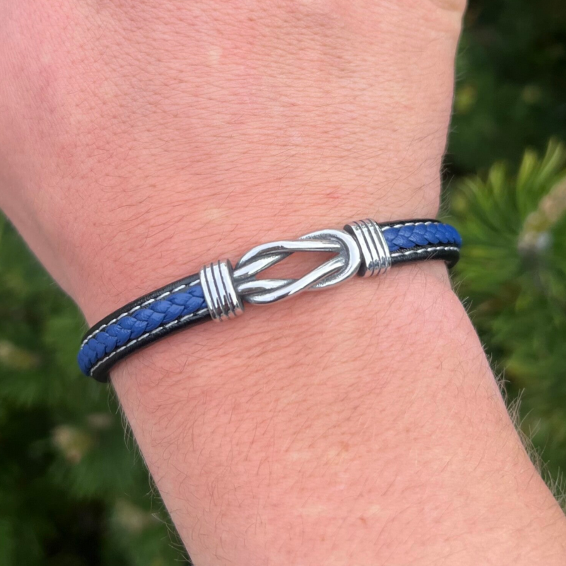 Anchor Connection Bracelet - Black And Blue