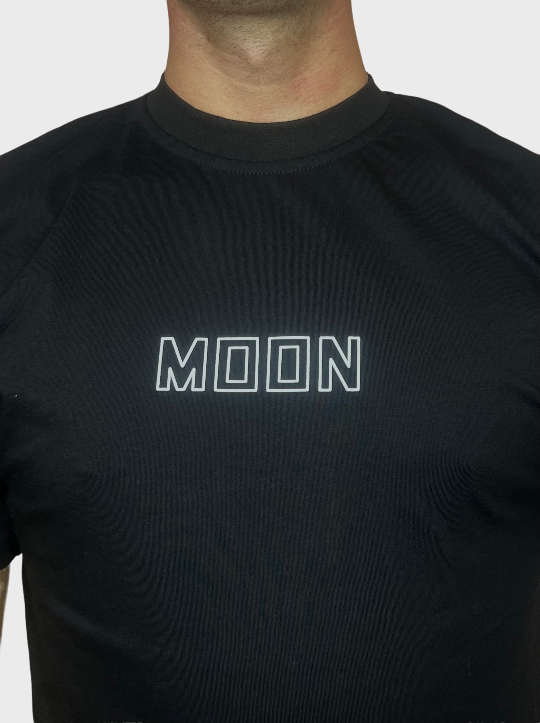 Moon T-Shirt - Zwart