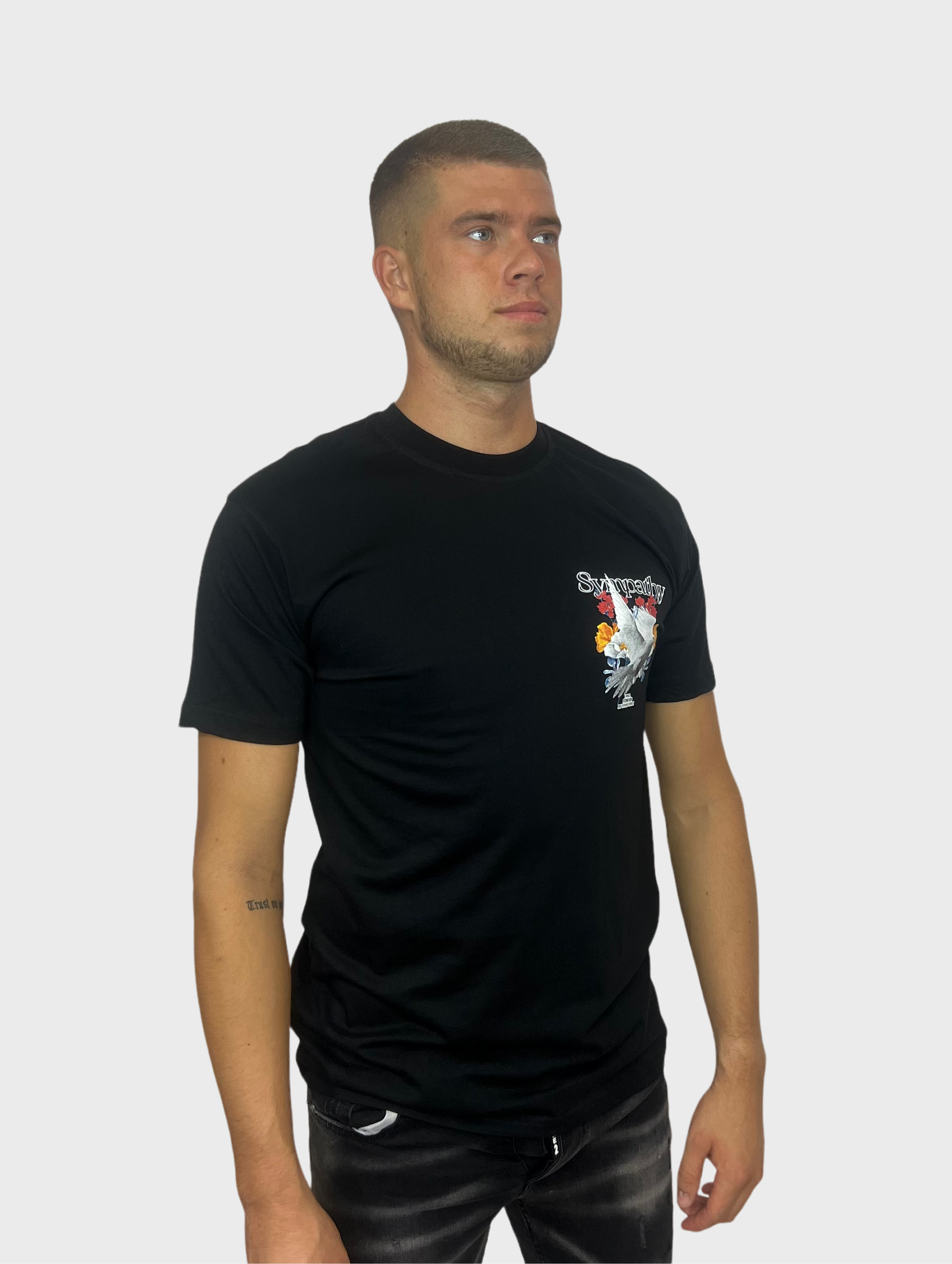 Your Torch T-Shirt - Zwart