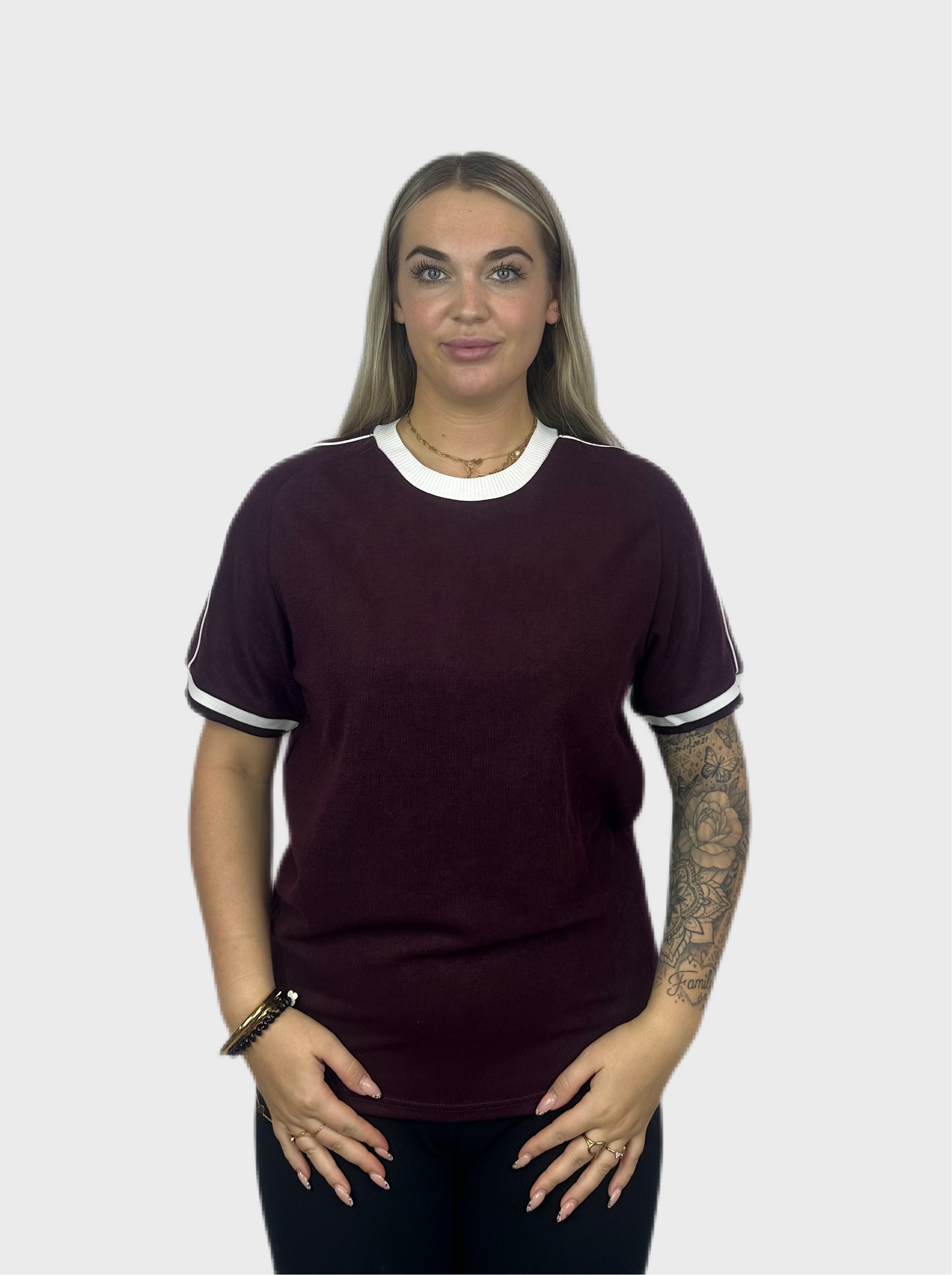 Basic Line T-Shirt - Burgundy
