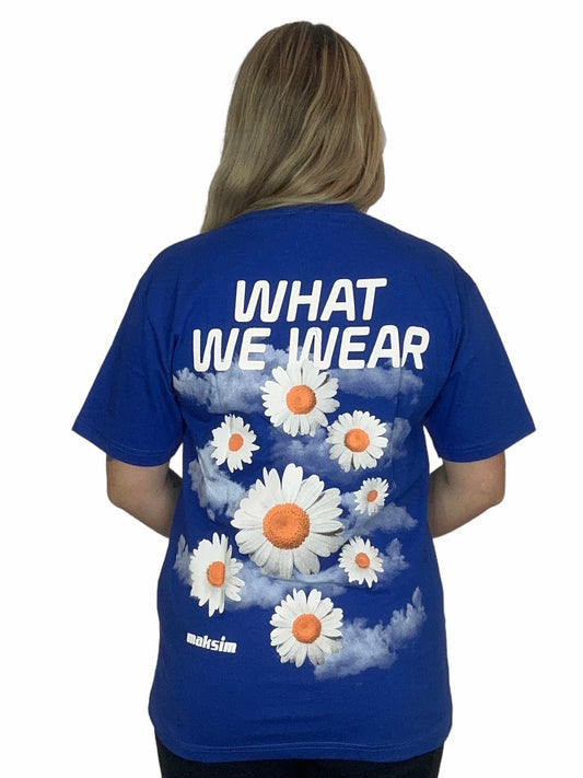 What We Wear T-Shirt - Kobalt Blauw