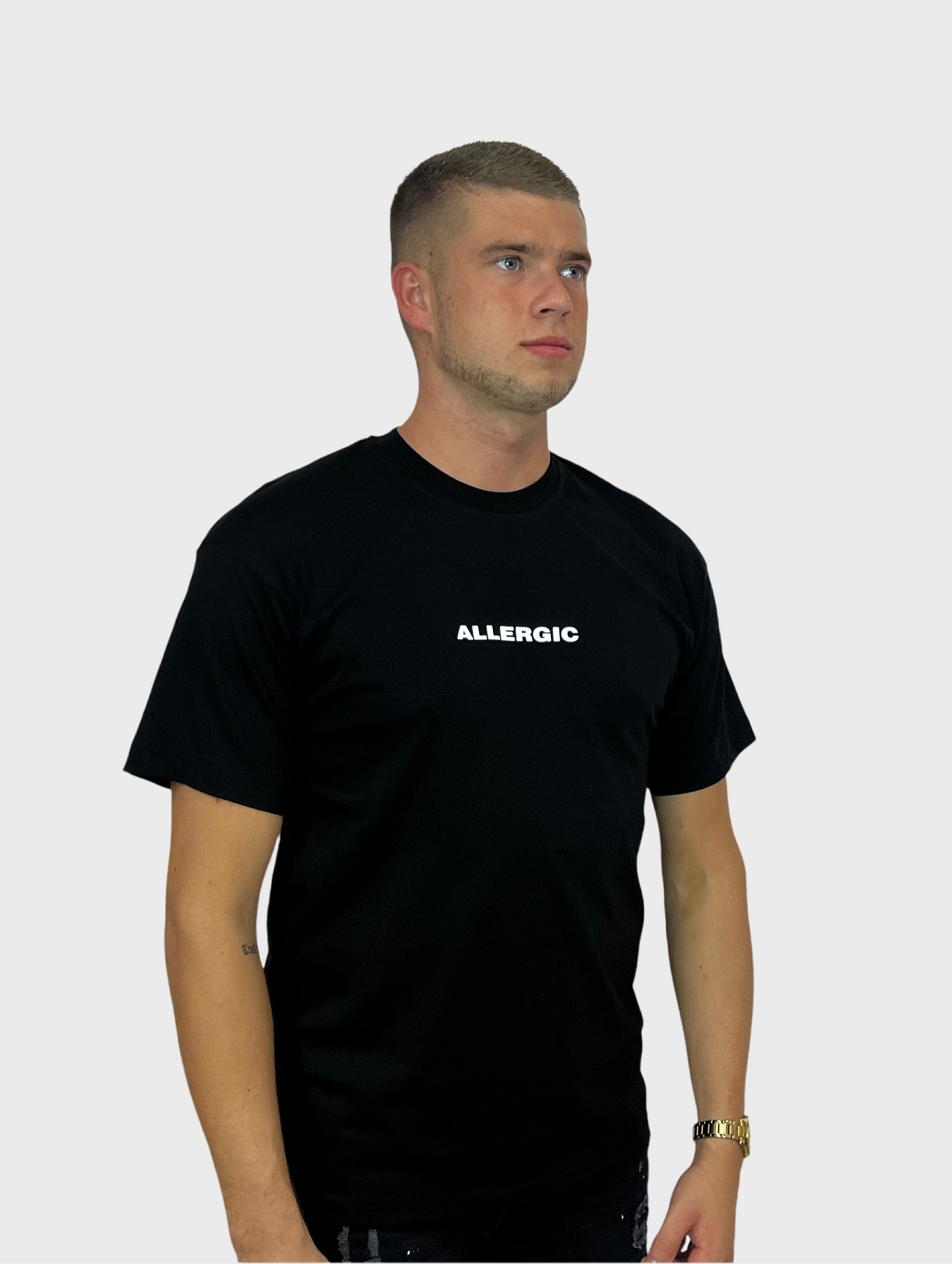 I am Allergic T-Shirt - Zwart