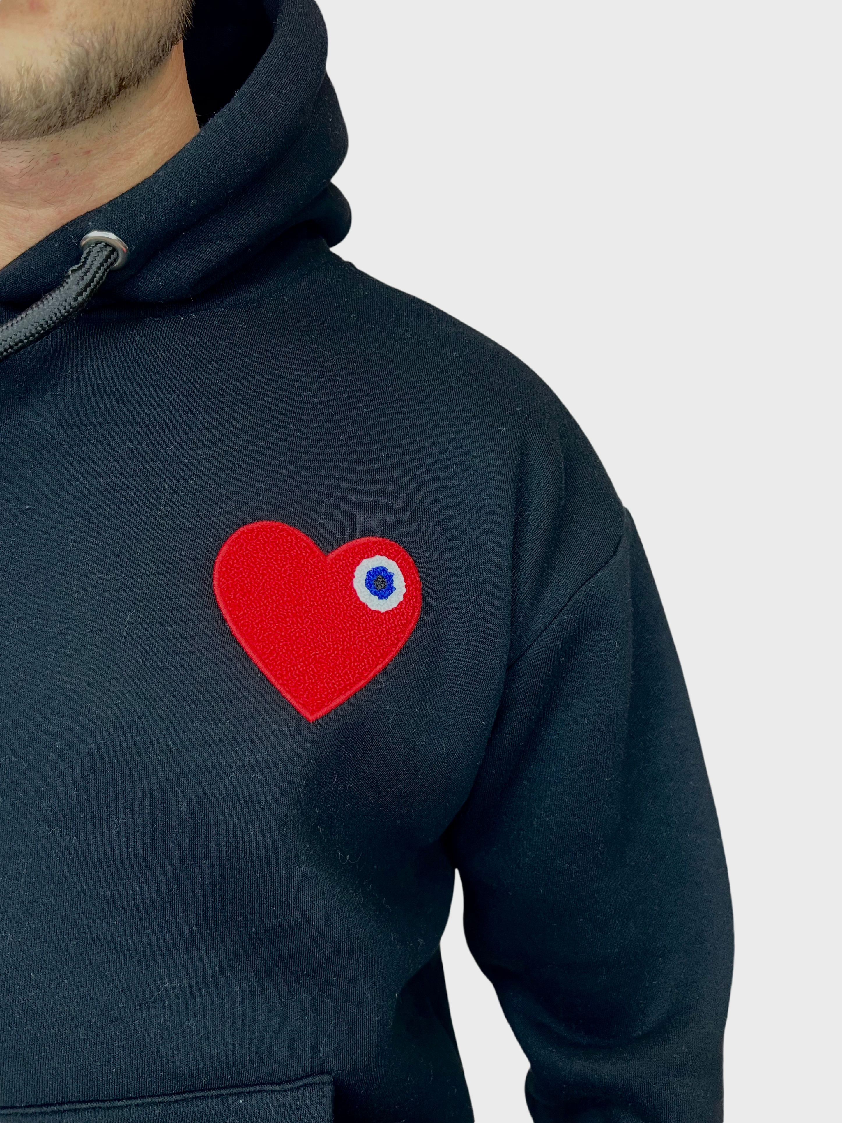 Eyes Heart Hoodie - Zwart met Rood