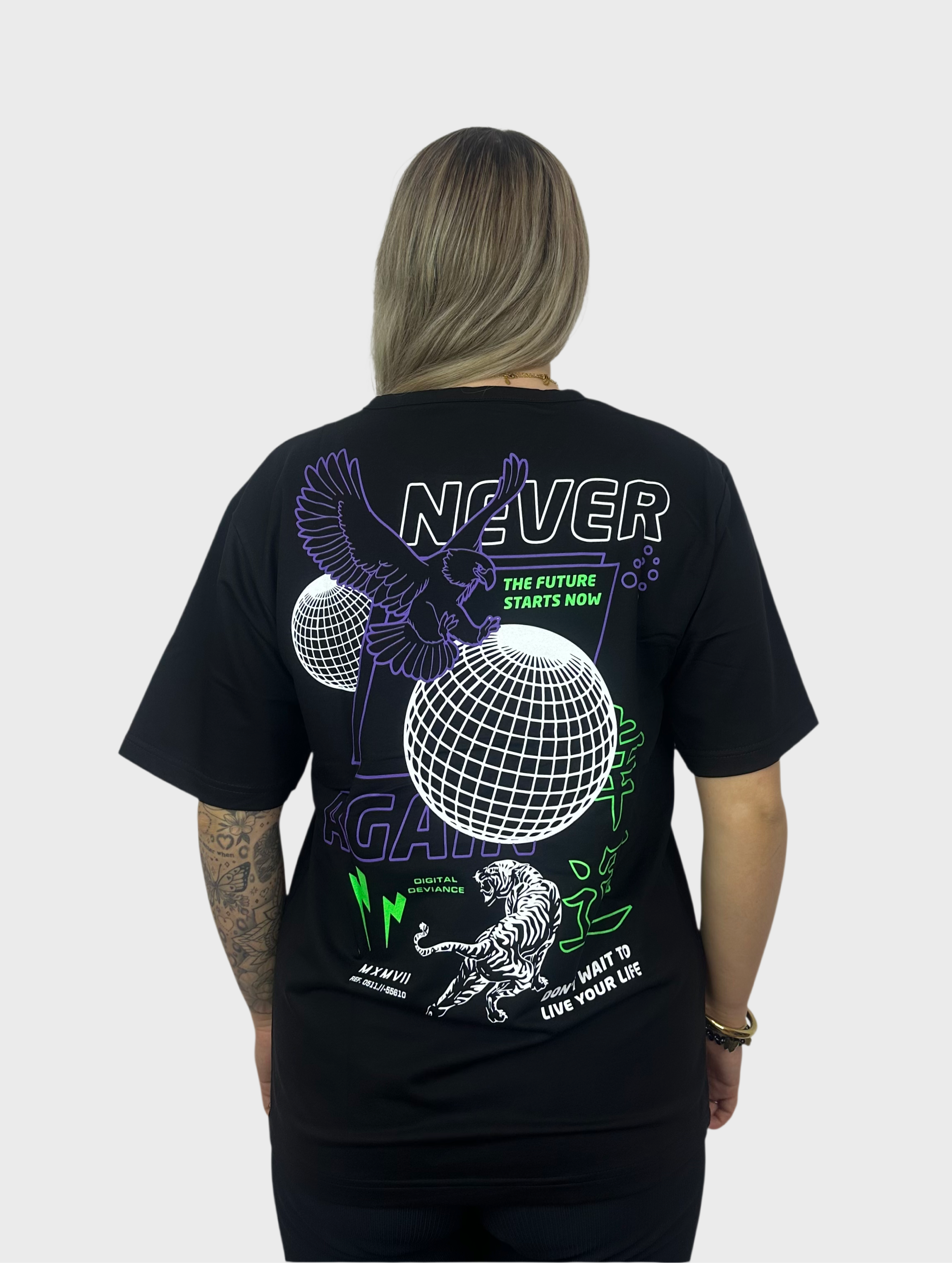 IC🪩N T-Shirt - Zwart