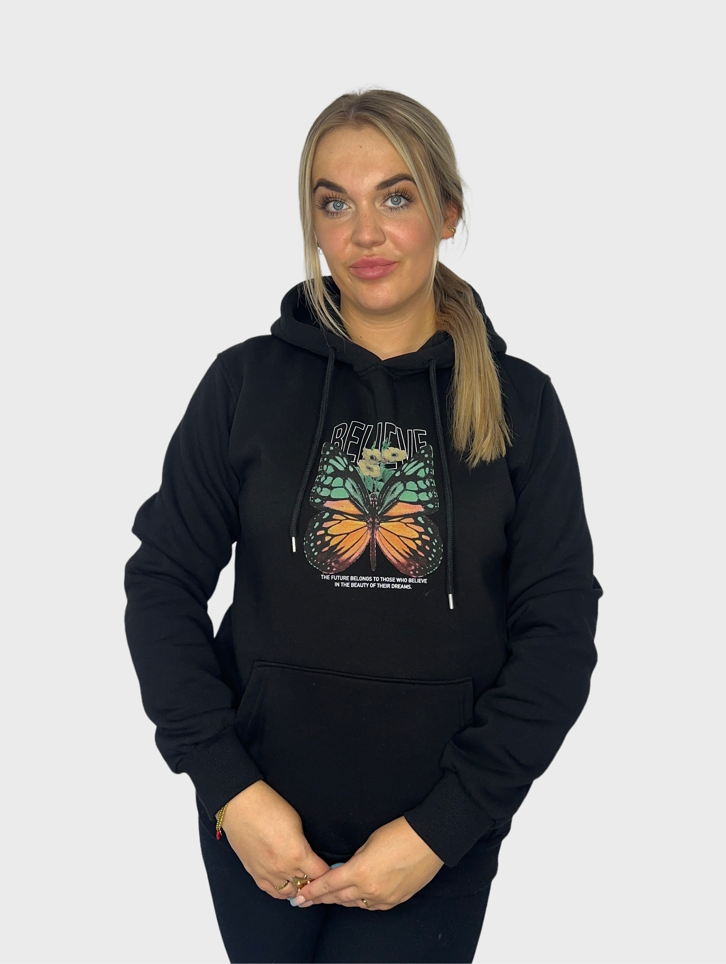 Believe Butterfly Hoodie - Zwart