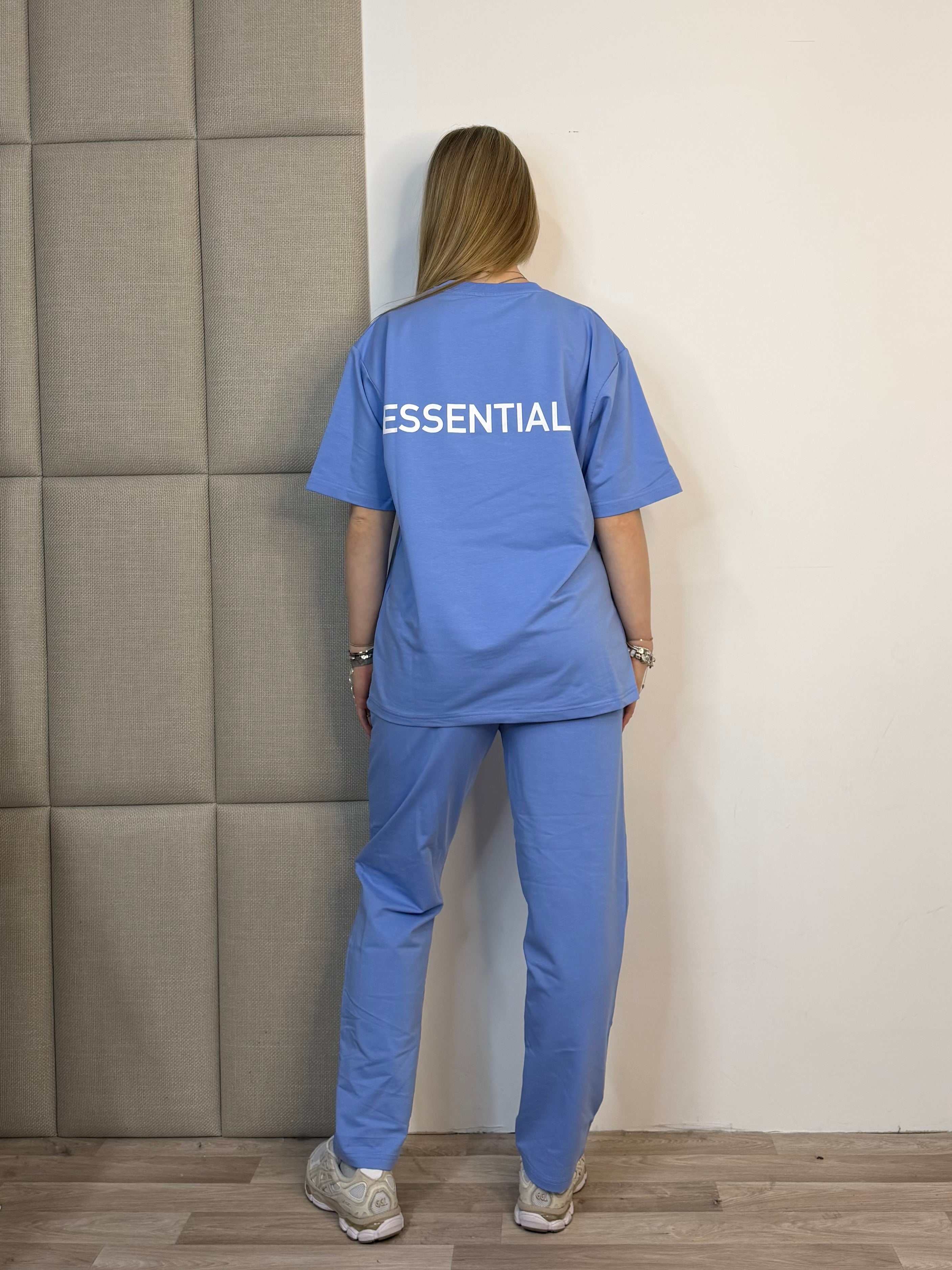 Essentials Two-Piece - Blauw