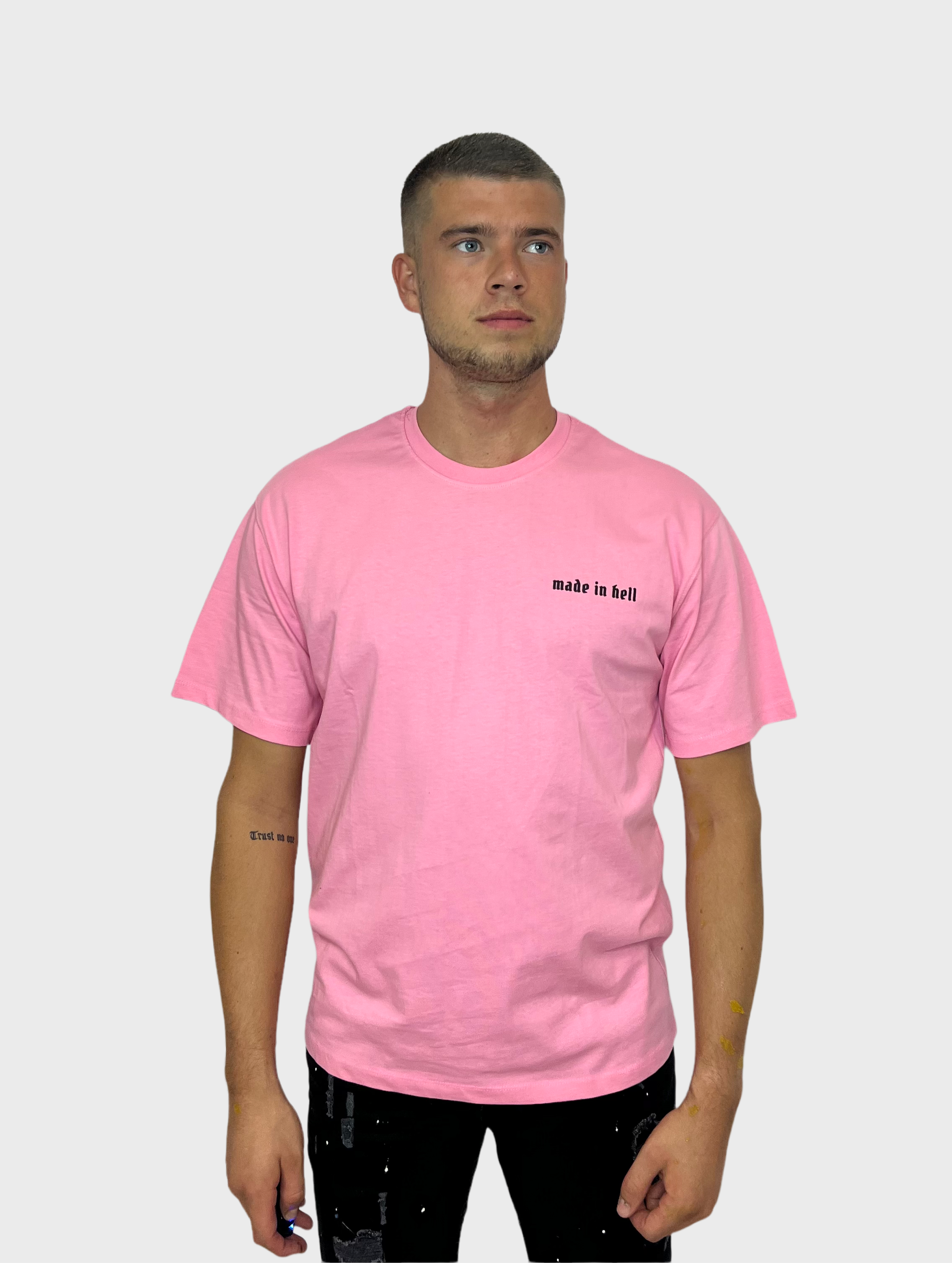 Made in Hell T-Shirt - Roze