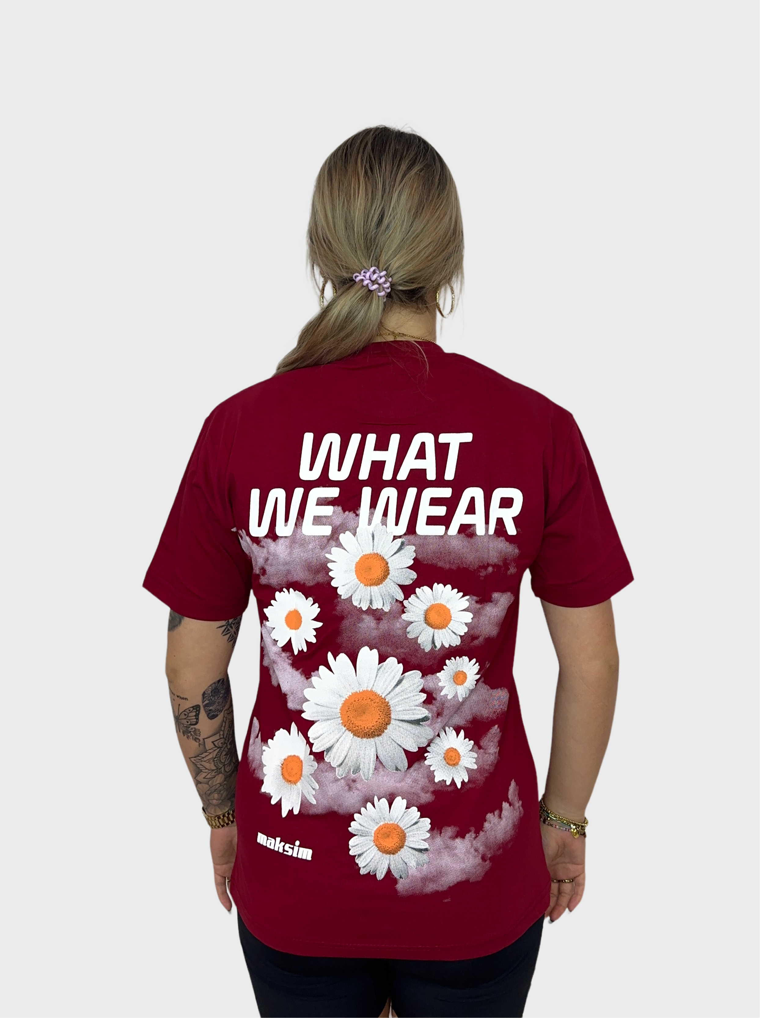 What We Wear T-Shirt - Rood