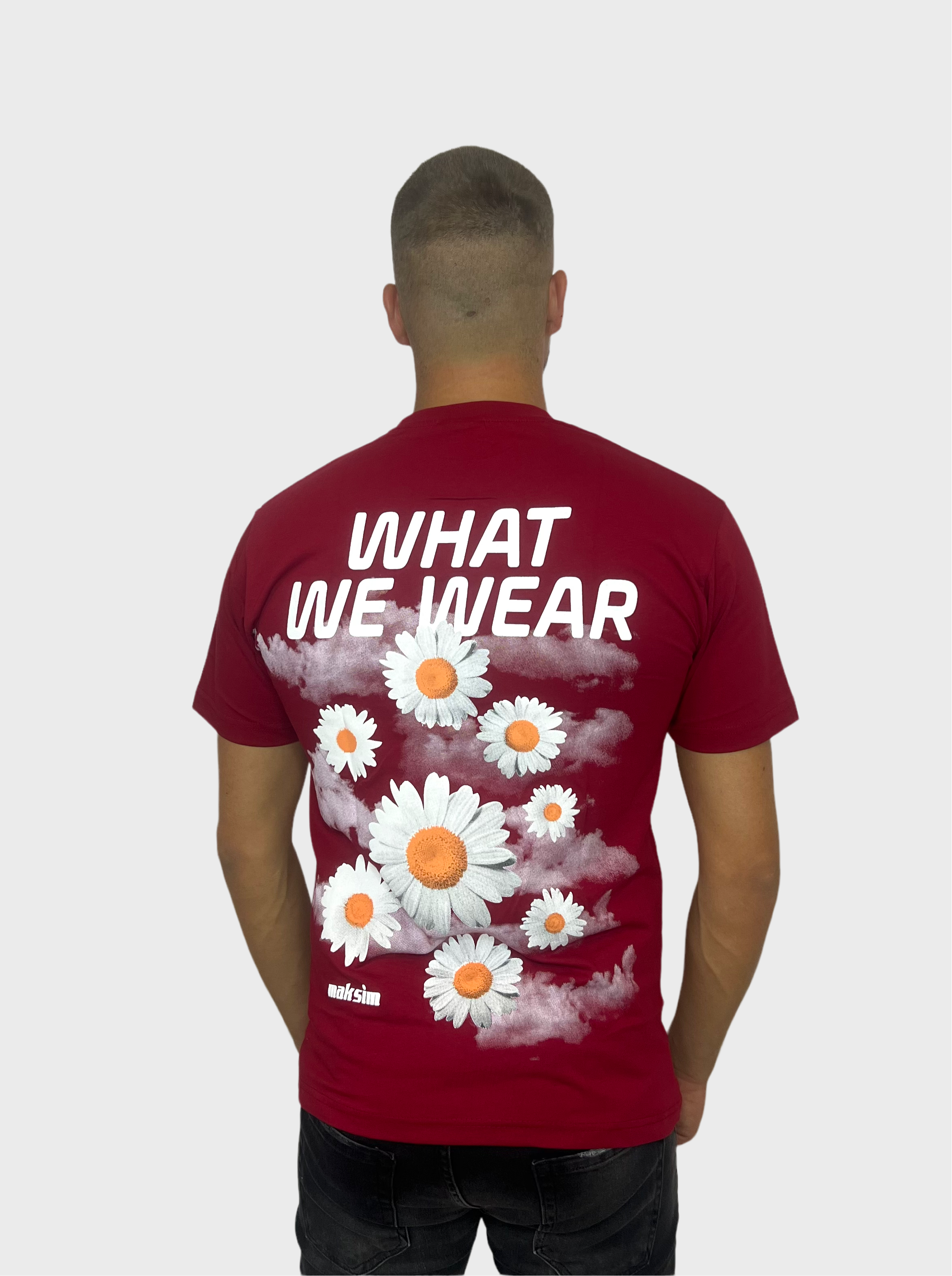 What We Wear T-Shirt - Rood