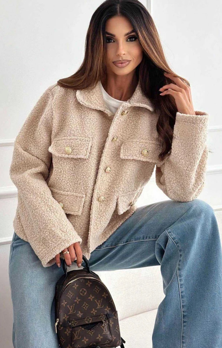 Beige Jas